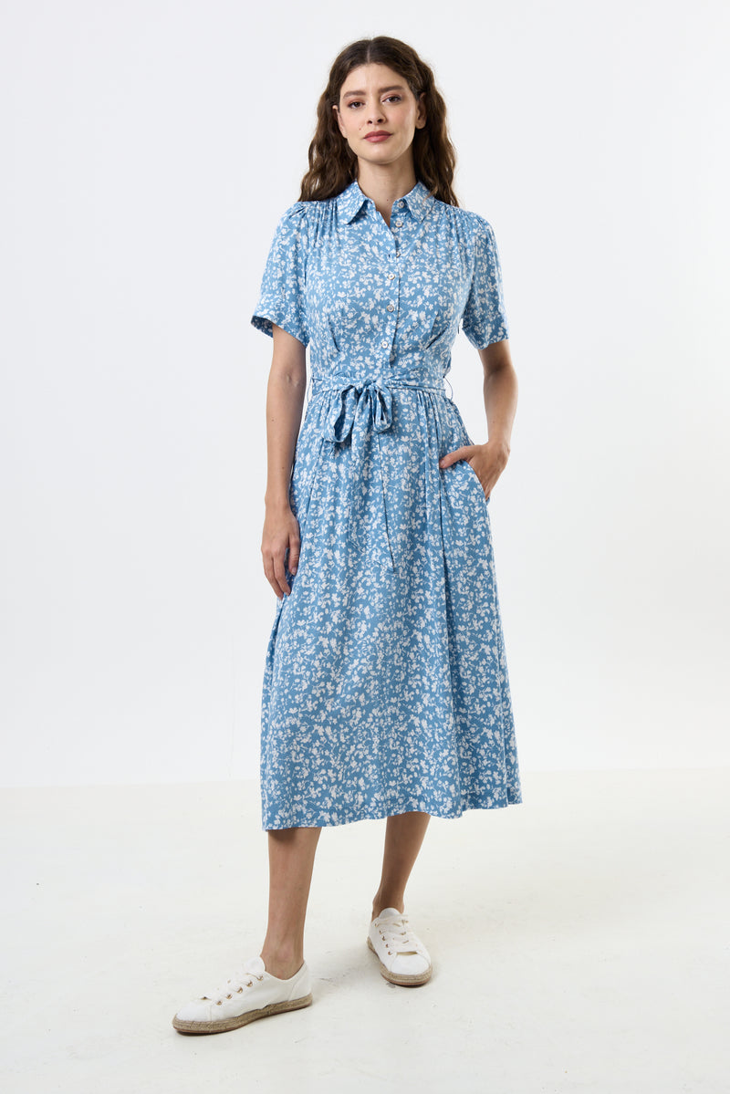 Inesa Negative Floral Print Short Sleeve Midi Shirt Dress - Blue - Front