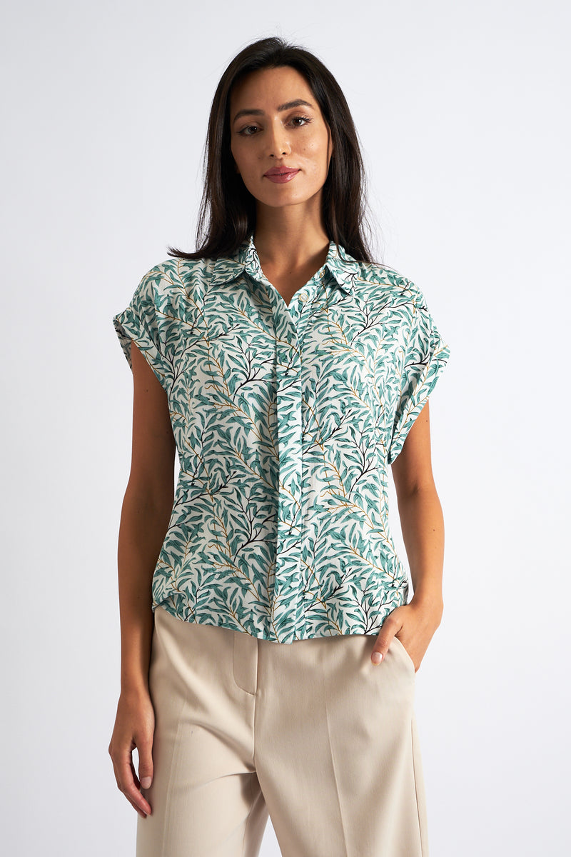 Abinaya Leaf Print Short Sleeved Shirt Green - Front