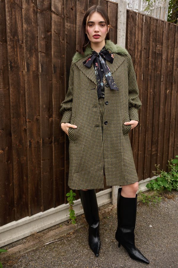 Mischa Burray Fur Collar Statement Sleeve Check Coat - Fern