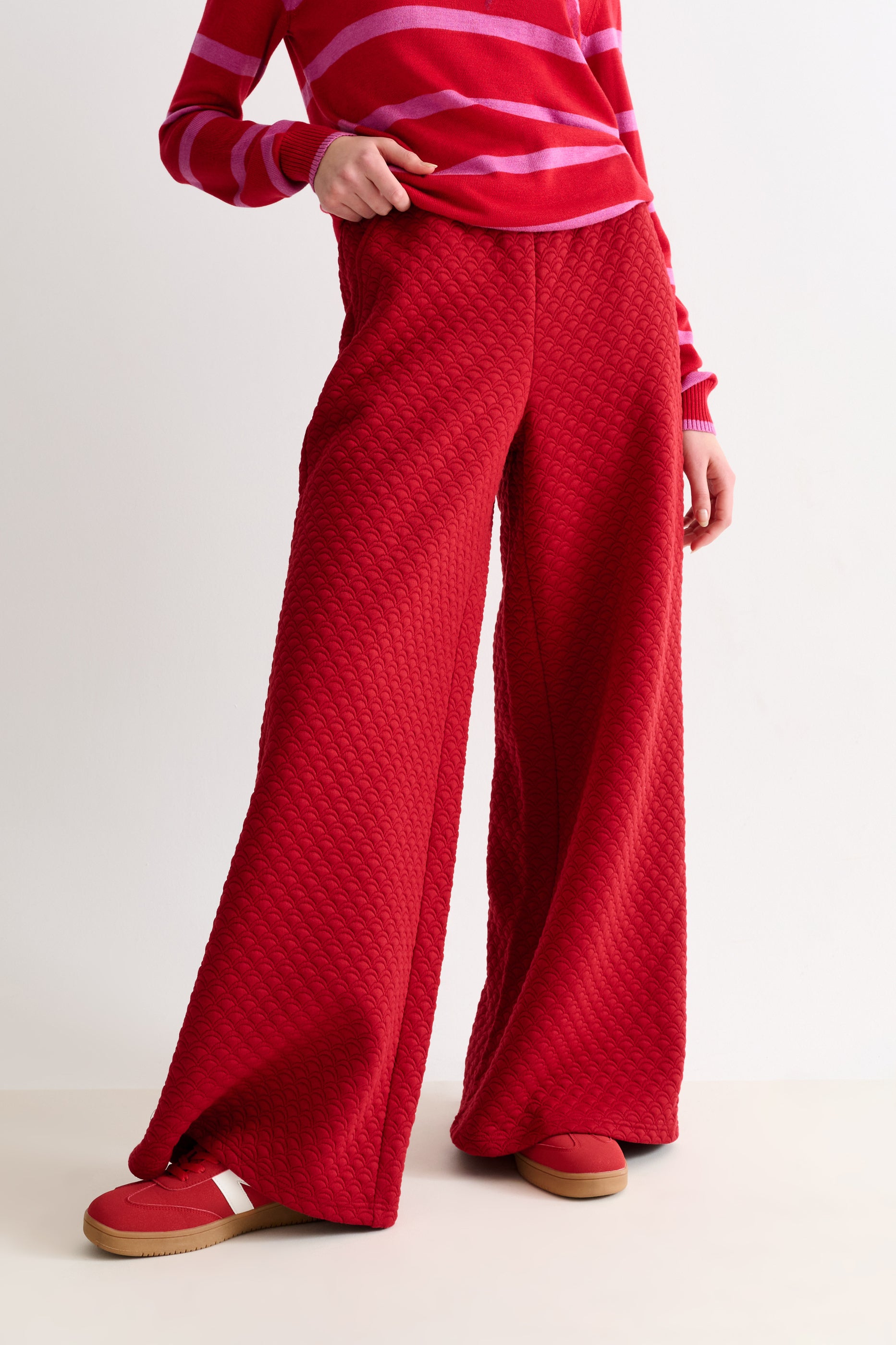 FLORY SCALLOP WINE RED 3