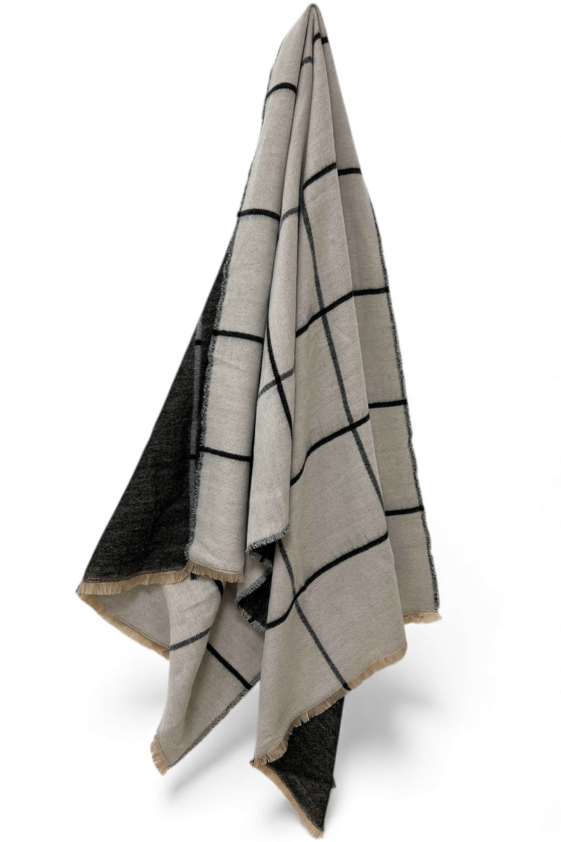 Maily Large Window Check Scarf - Front