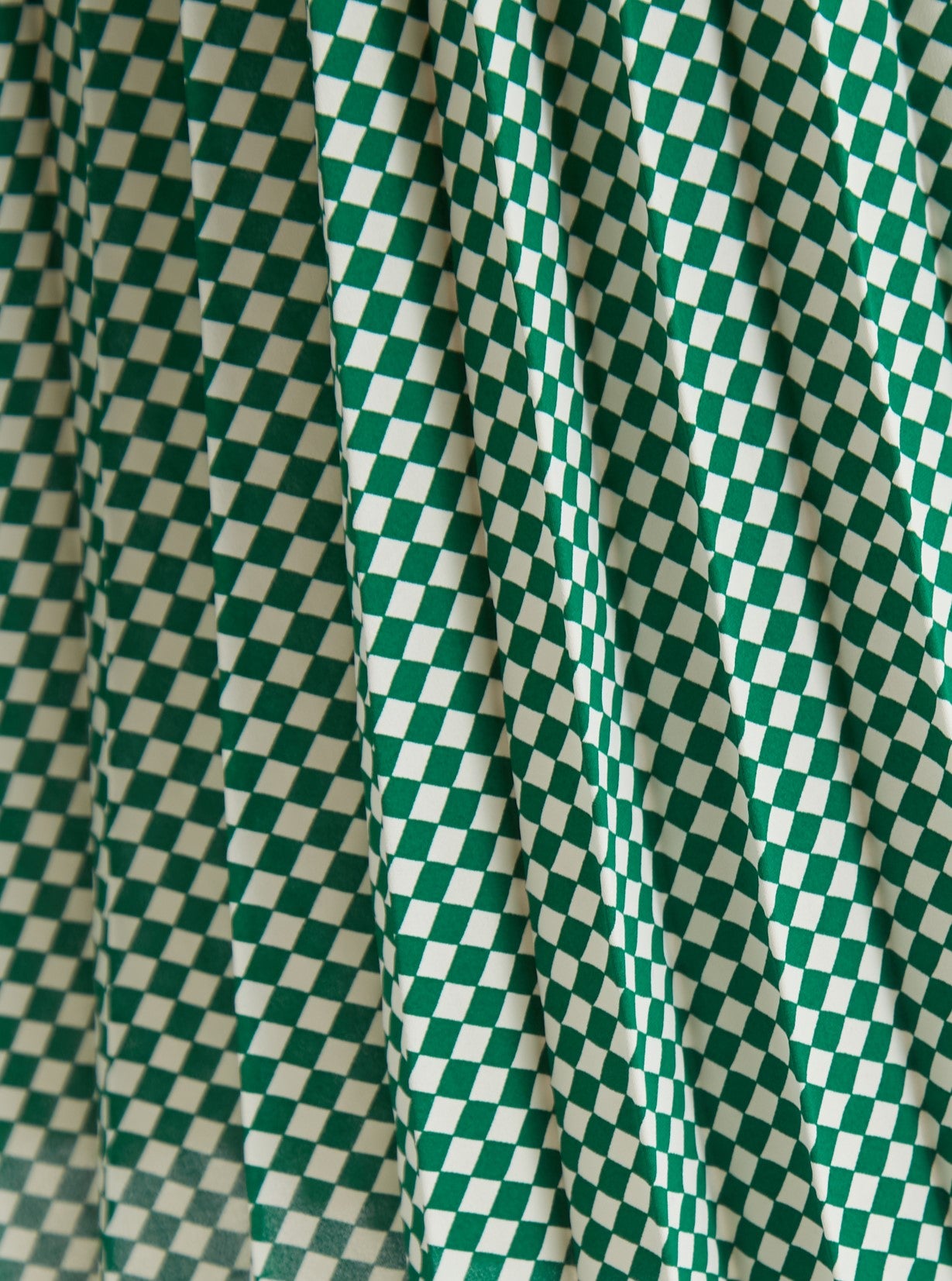 Sabina Green Diamonds Forever Print Pleated Midi Skirt