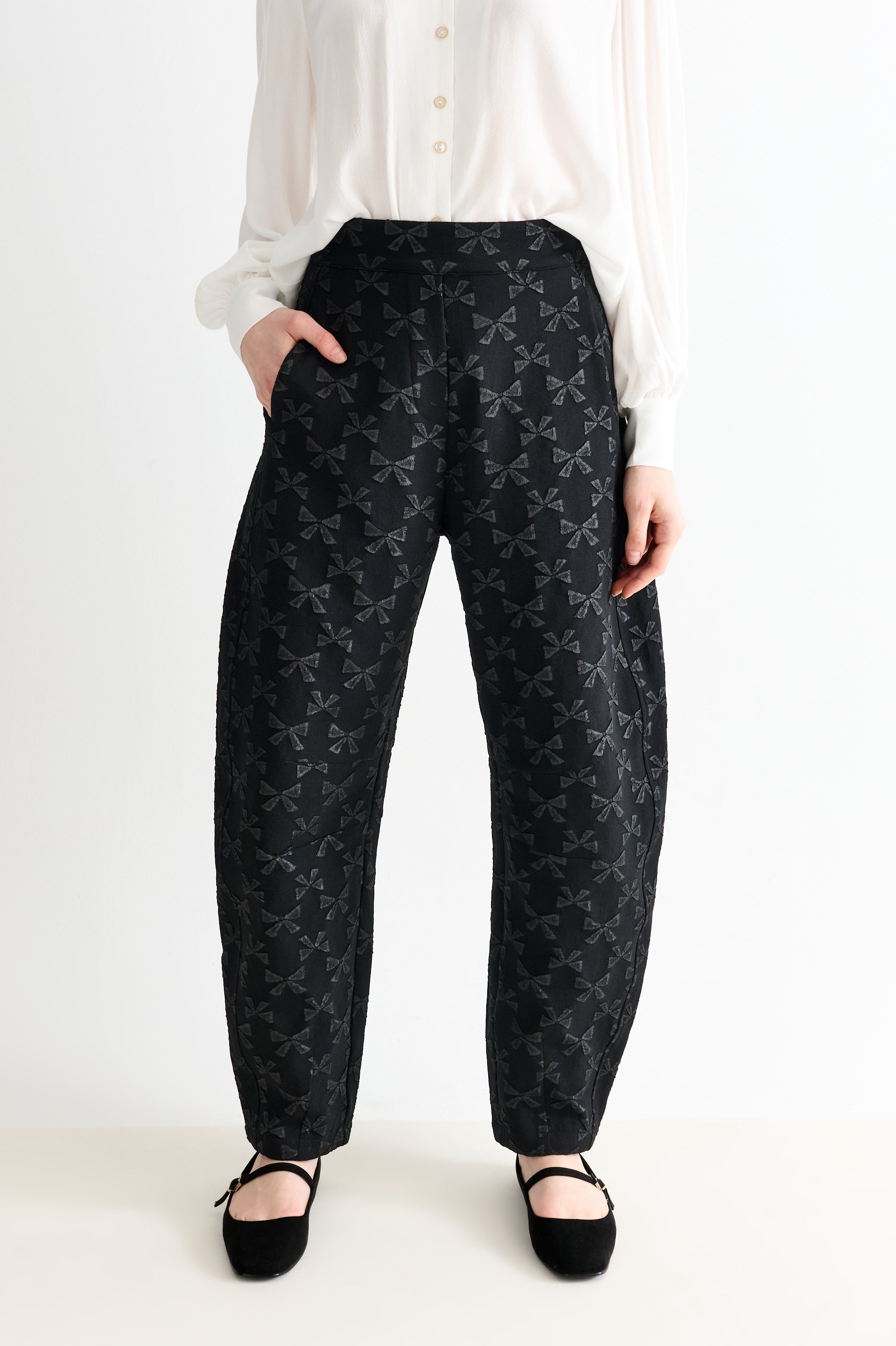 The Autumn Edit from Louche – New Season Dresses, Jumpsuits & Jackets 4 SUTTON BOW JACQUARD 1
