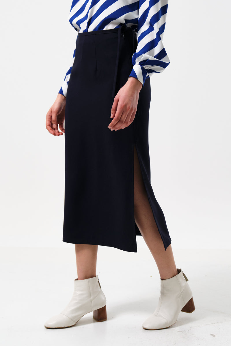 Timo Satin Back Crepe Sustainable Midi Skirt - Navy - Front