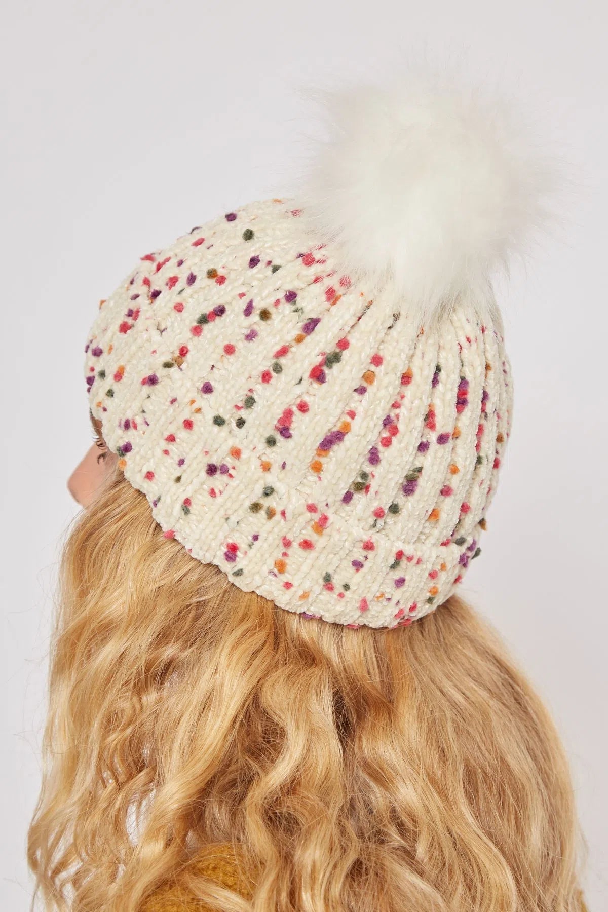 Shannon Knitted Nep Beanie Faux Fur Bobble Off White