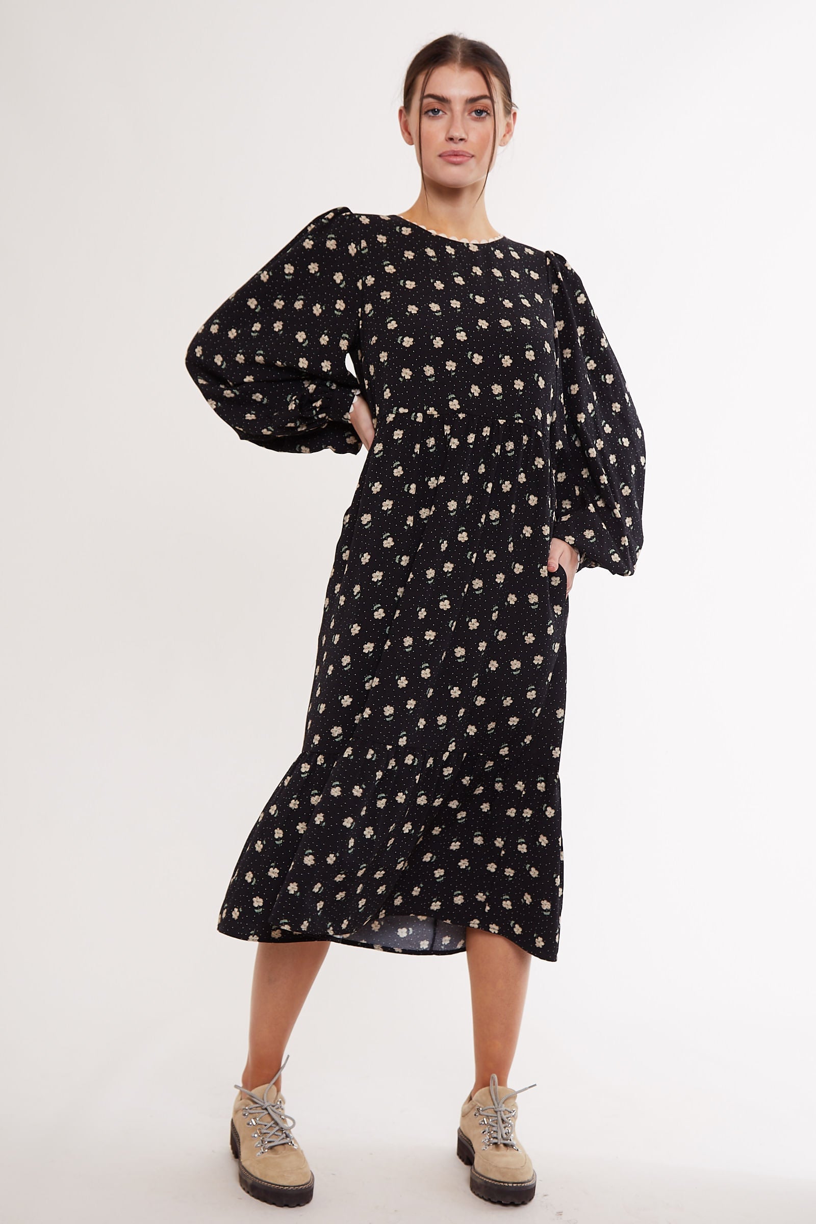 Lilianne Anemone Print Mini Tiered Long Sleeve Dress
