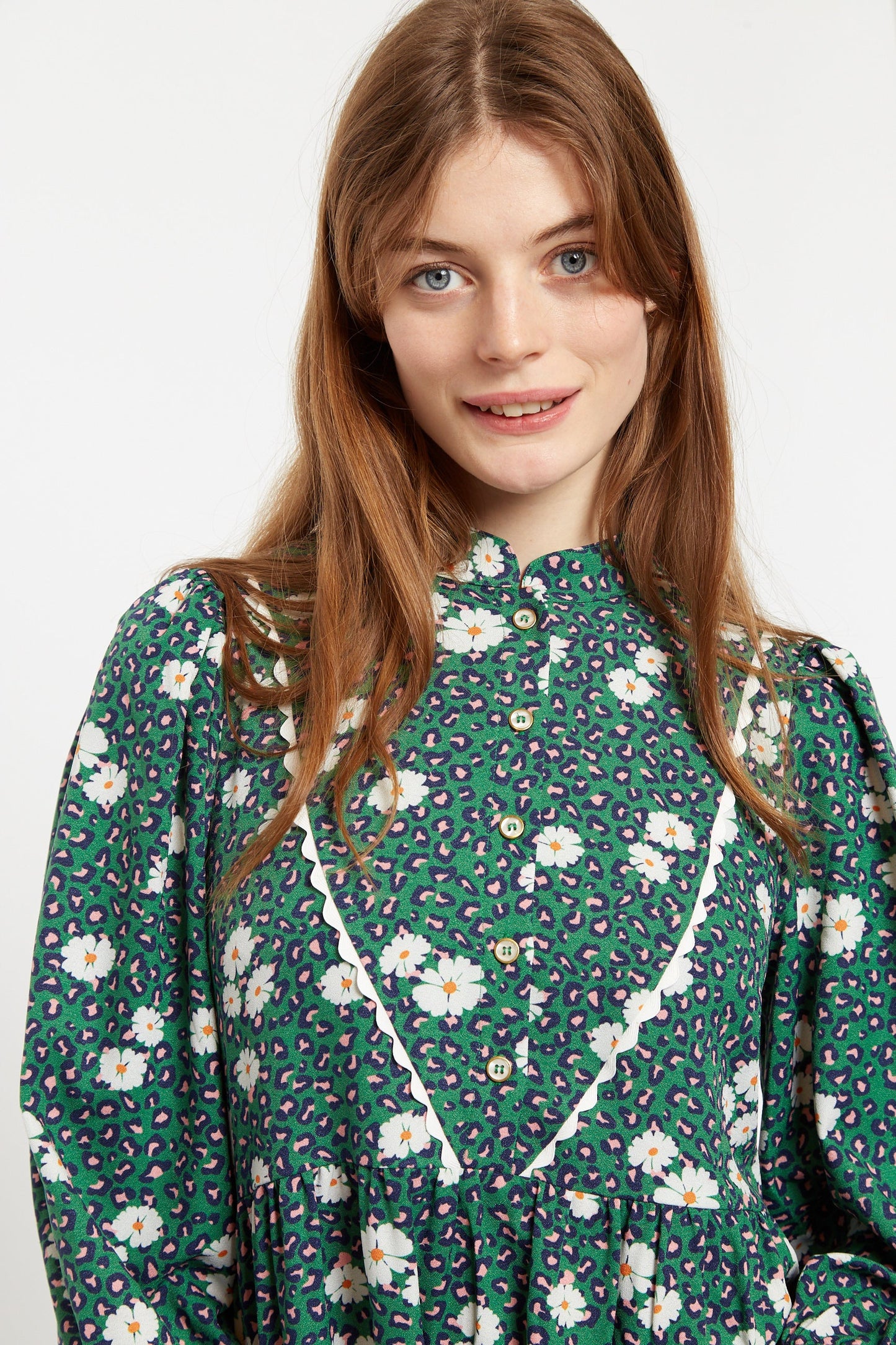 Louche Suzanne Roaring Daisy Print Long Sleeve Mini Dress - Green