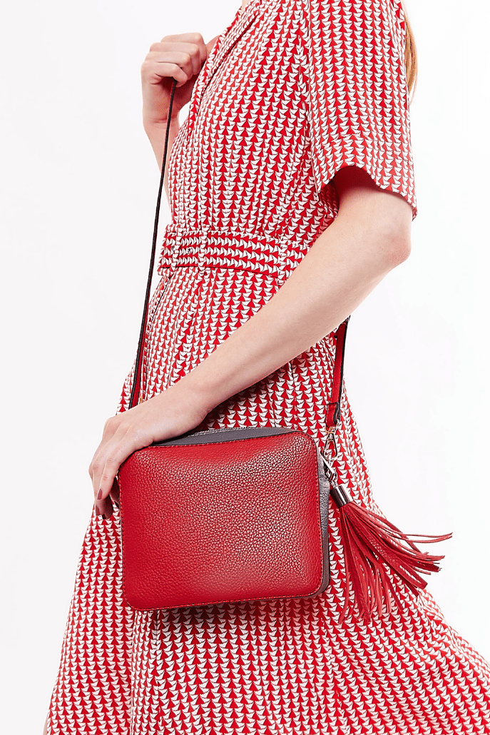 Daisy Camera Bag Tassel
