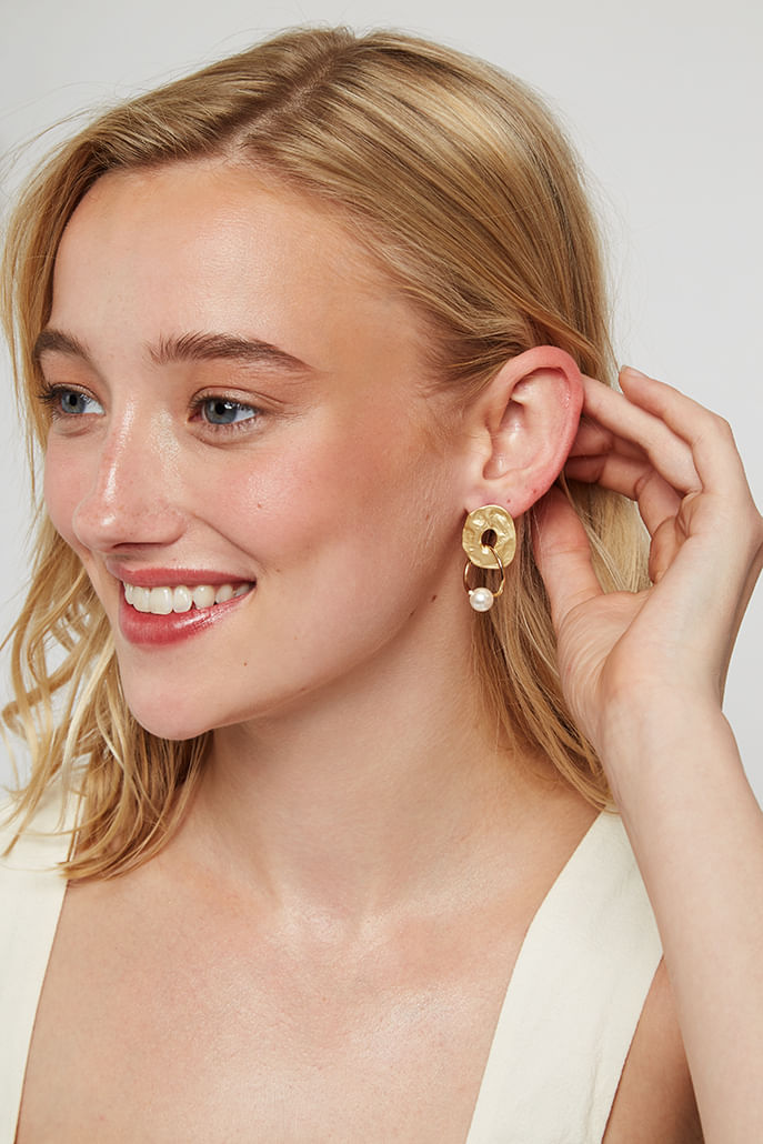 Louche Zane Pearl Pendant Earring - Front